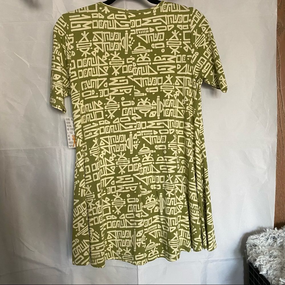 NWT Lularoe perfect T gold aztec shirt RARE! - Picture 8 of 8